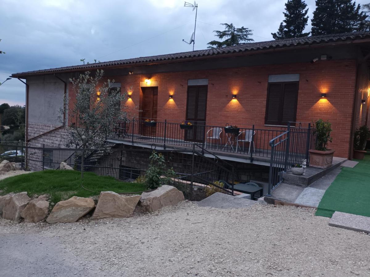 Suite Umberto I 阿西西 外观 照片